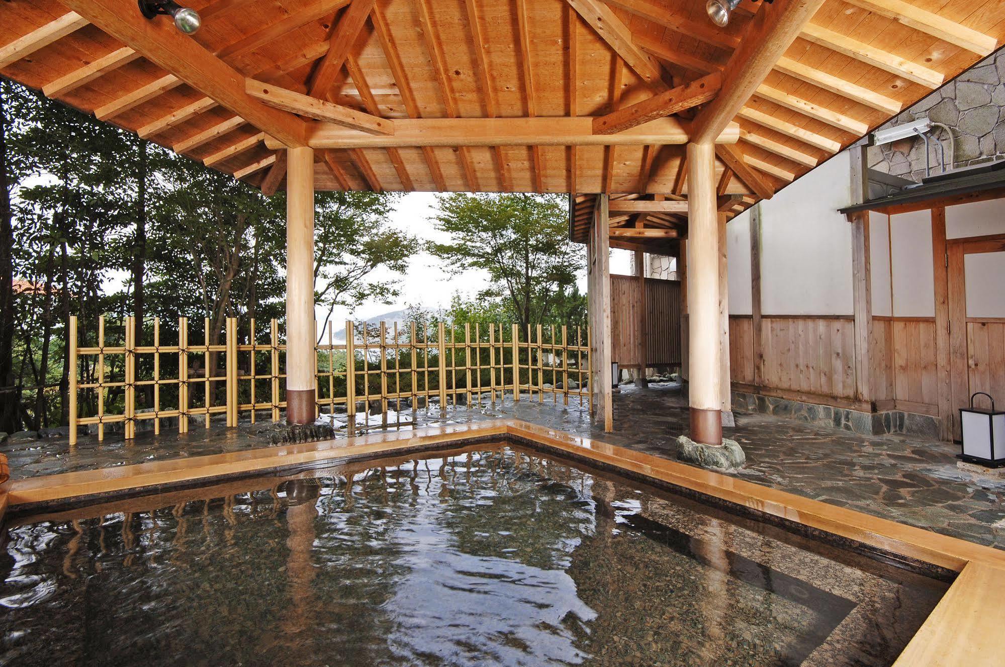 Izumigo Hotel Altia Toba Exteriör bild